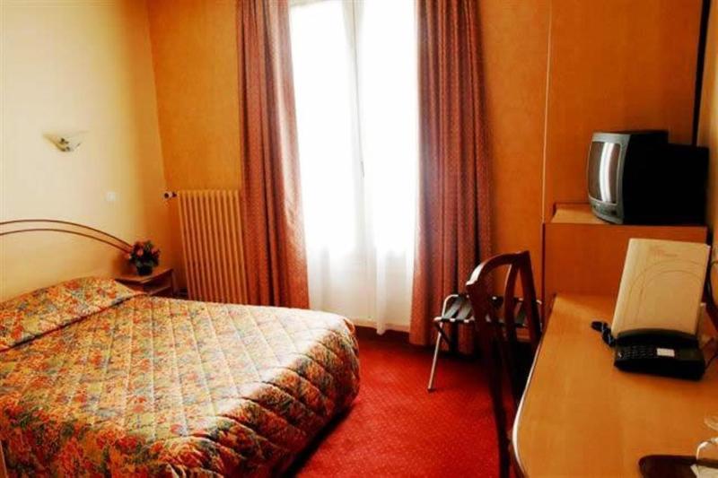 ホテル Terminus Montparnasse