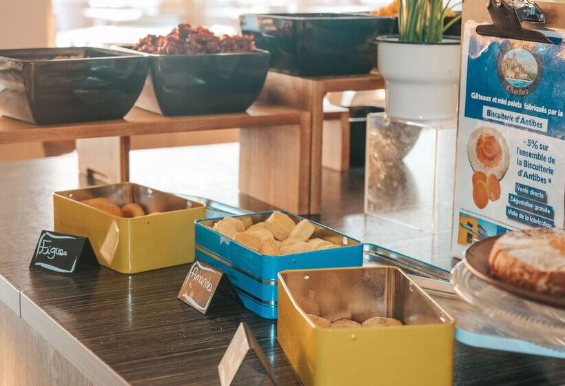 ホテル Thalazur Antibes   & Spa