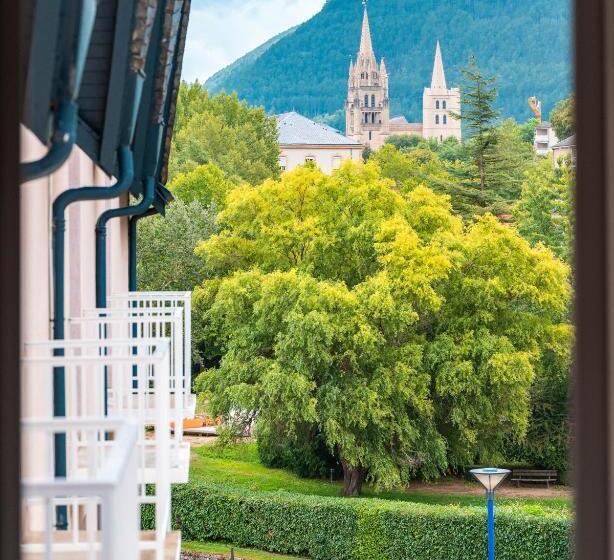 Отель The Originals Boutique, Hôtel Du Pont Roupt, Mende