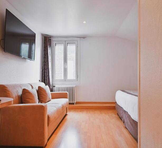 Отель The Originals Boutique, Hôtel Du Pont Roupt, Mende