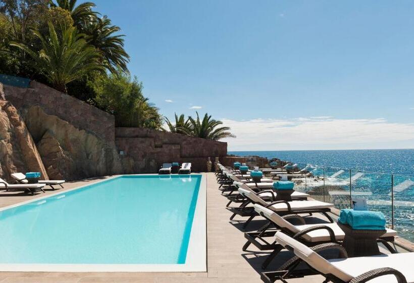 Tiara Miramar Beach Hotel & Spa