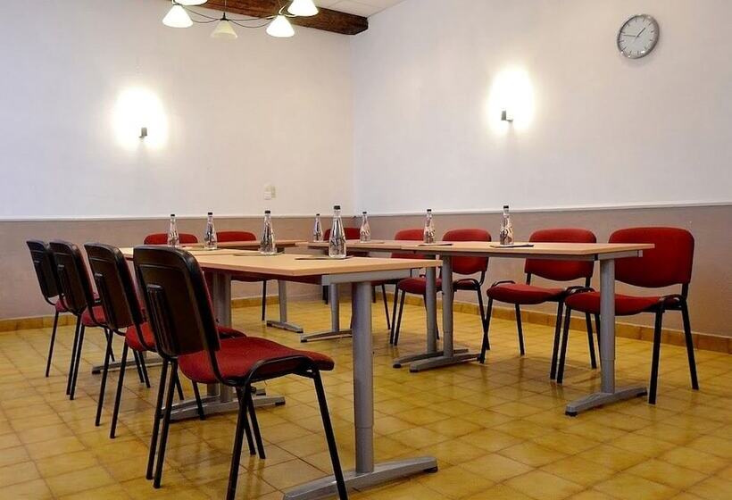 בית מלון כפרי Toppin