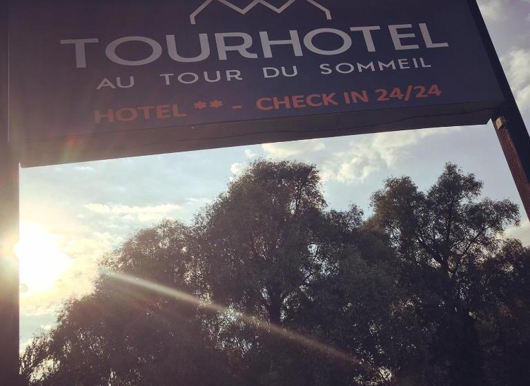 בית מלון כפרי Tourhôtel