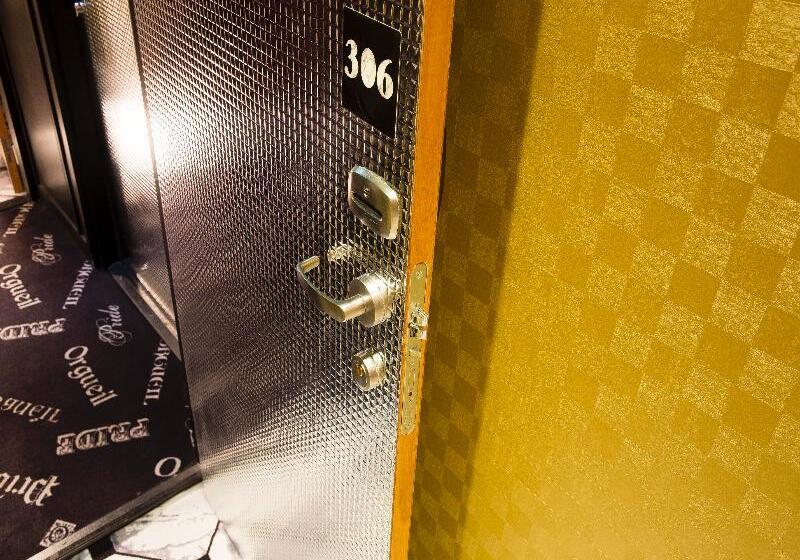 ホテル Vice Versa