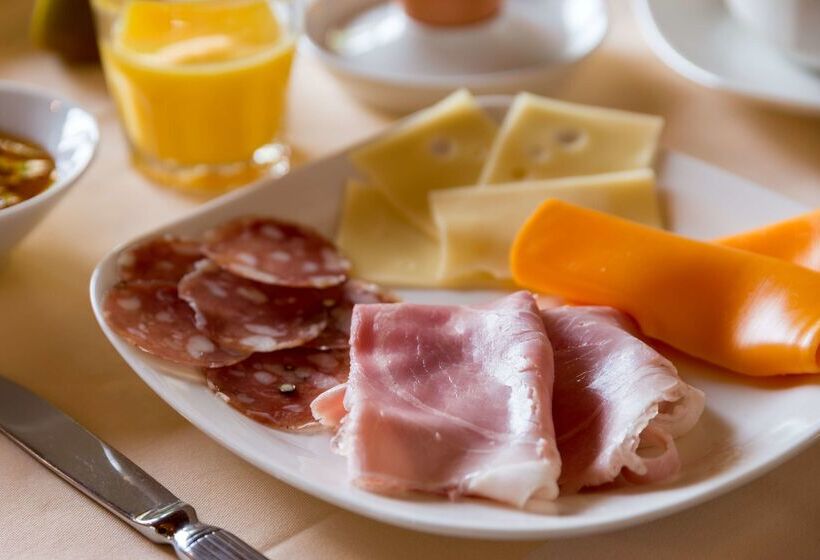 فندق Villa Borghese, The Originals Relais