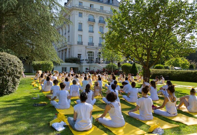 酒店 Waldorf Astoria Versailles   Trianon Palace