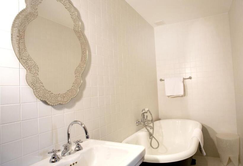 ホテル Le Windsor, Jungle Art