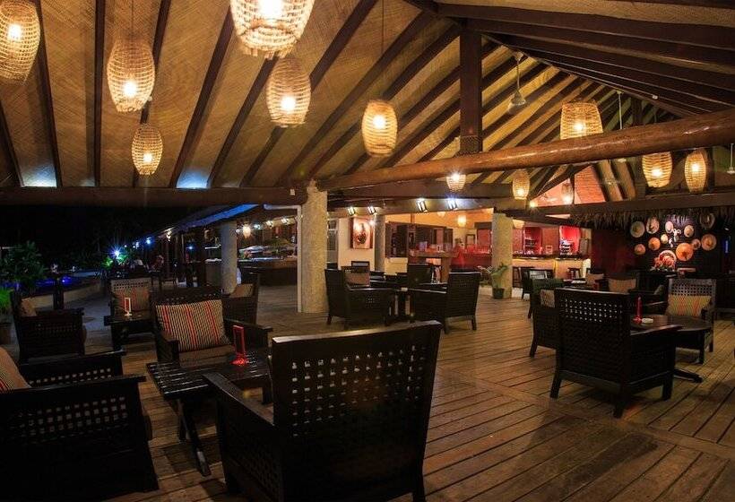 Musket Cove Island Resort