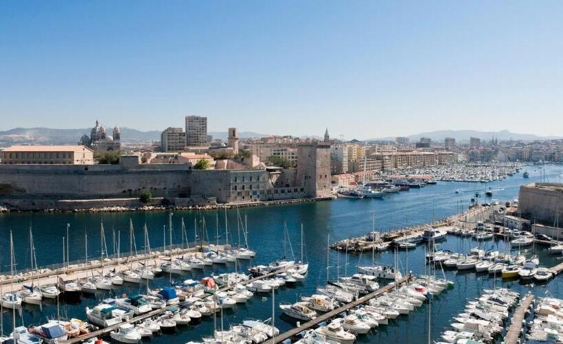 Novotel Marseille Est Porte D Aubagne