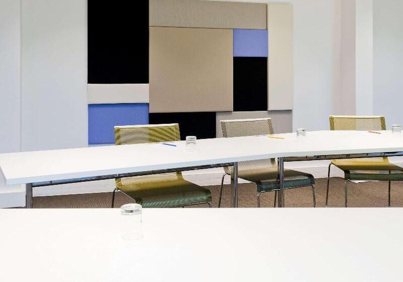 Novotel Orléans Chemins De Sologne Demeures De Campagne