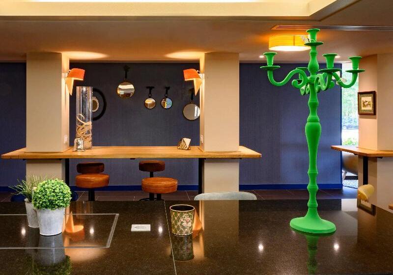 Novotel Orléans Chemins De Sologne Demeures De Campagne