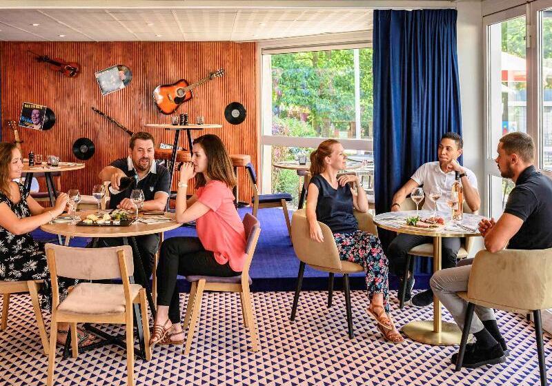 Novotel Orléans Chemins De Sologne Demeures De Campagne