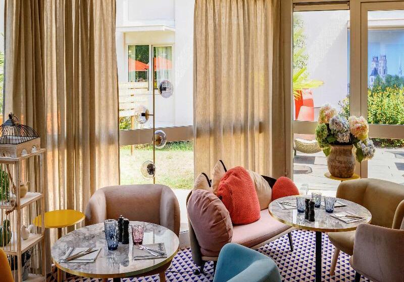 Novotel Orléans Chemins De Sologne Demeures De Campagne