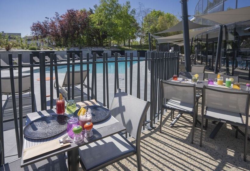 Novotel Poitiers Site Du Futuroscope