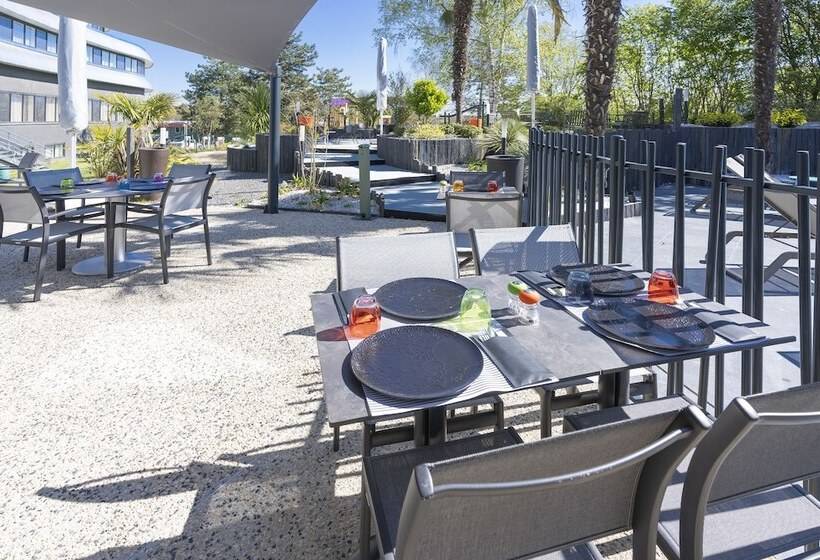 Novotel Poitiers Site Du Futuroscope