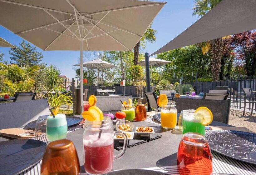 Novotel Poitiers Site Du Futuroscope