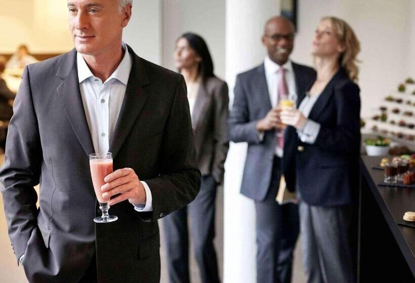 Novotel Poitiers Site Du Futuroscope