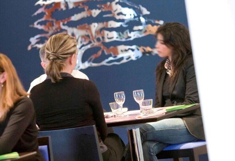 Novotel Poitiers Site Du Futuroscope