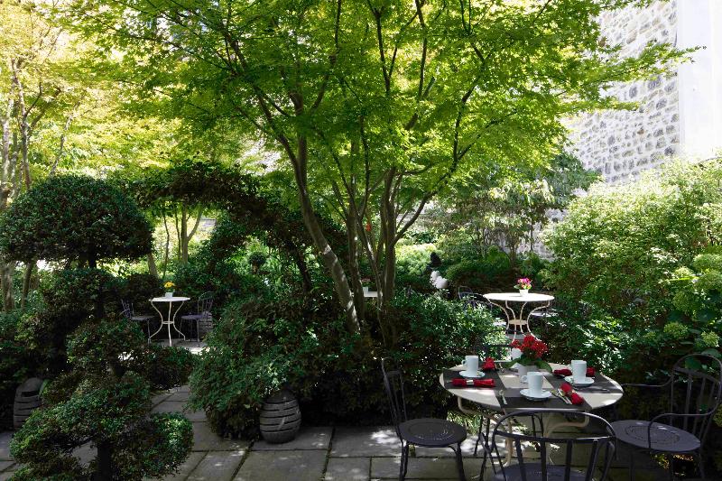 Regent S Garden  Astotel