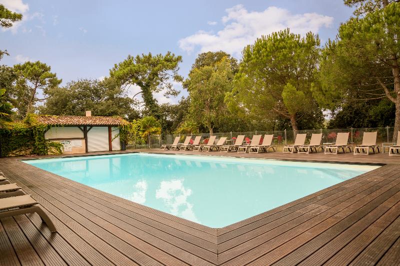 레지던스 Hôtel The Originals Résidence De Rohan