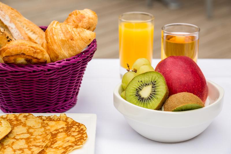 레지던스 Hôtel The Originals Résidence De Rohan