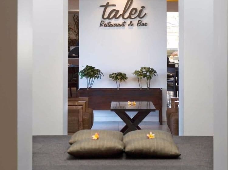 استراحتگاه Novotel Nadi