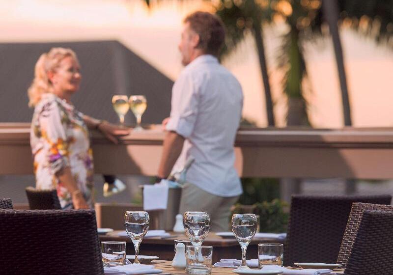 منتجع Novotel Nadi