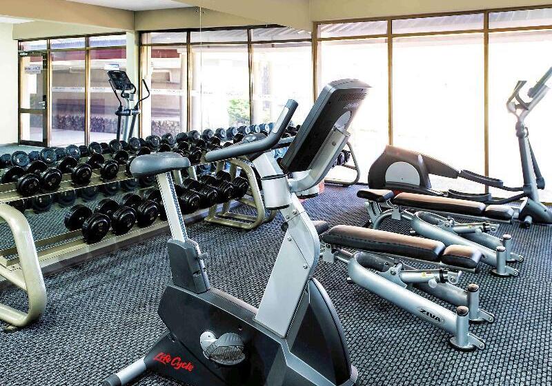 منتجع Novotel Nadi