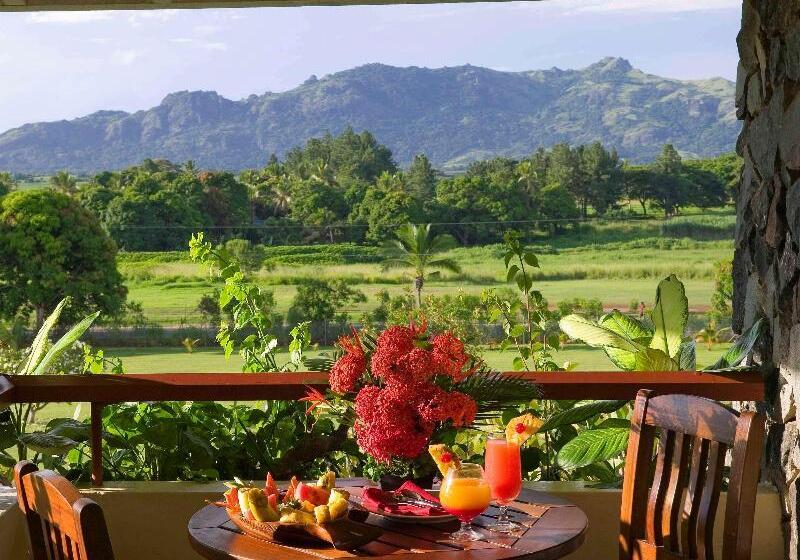 منتجع Novotel Nadi