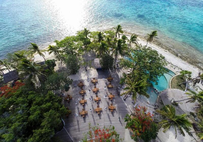 Nakelo Treasure Island Resort & Spa