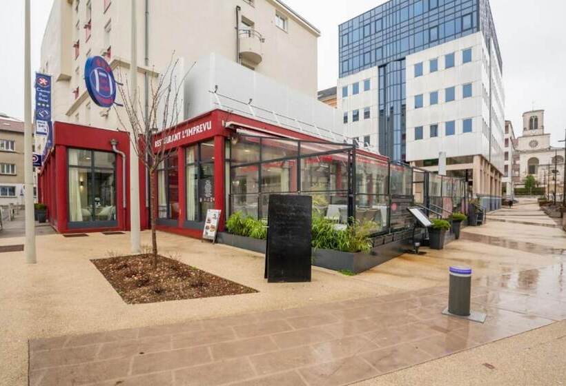 The Originals City, Hotel Central Parc, Oyonnax