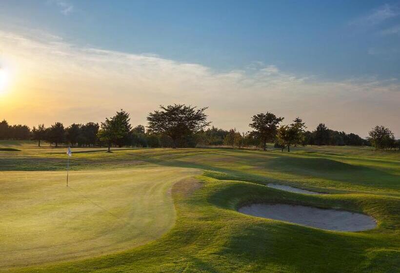 Dalmahoy Hotel & Country Club