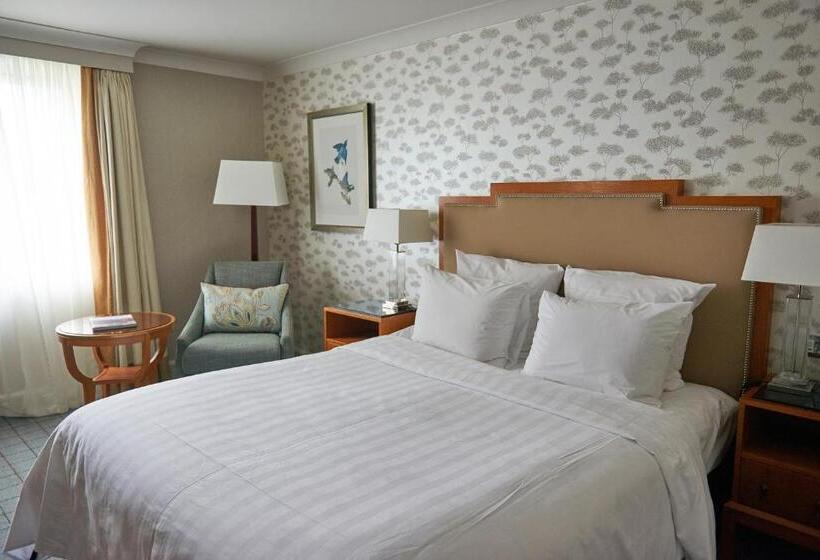 Dalmahoy Hotel & Country Club