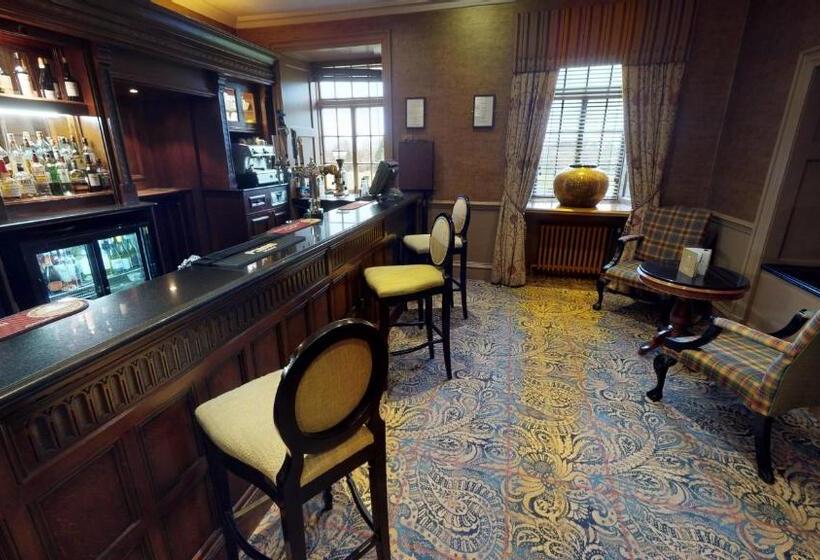 Dalmahoy Hotel & Country Club