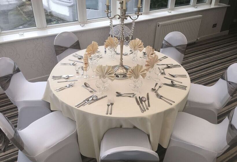 Dryfesdale Hotel   Bw Signature Collection