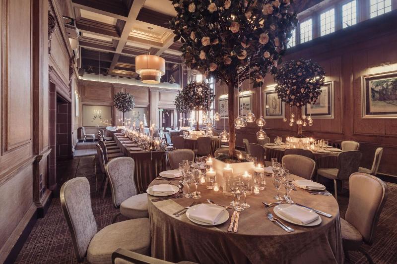 فندق Abbey House