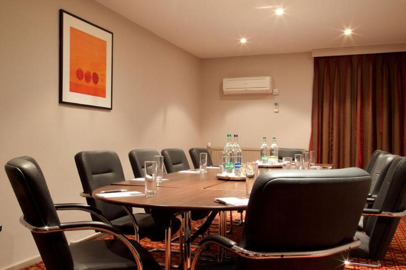 Aberdeen Airport Dyce Hotel, Sure Hotel Collection By Bw