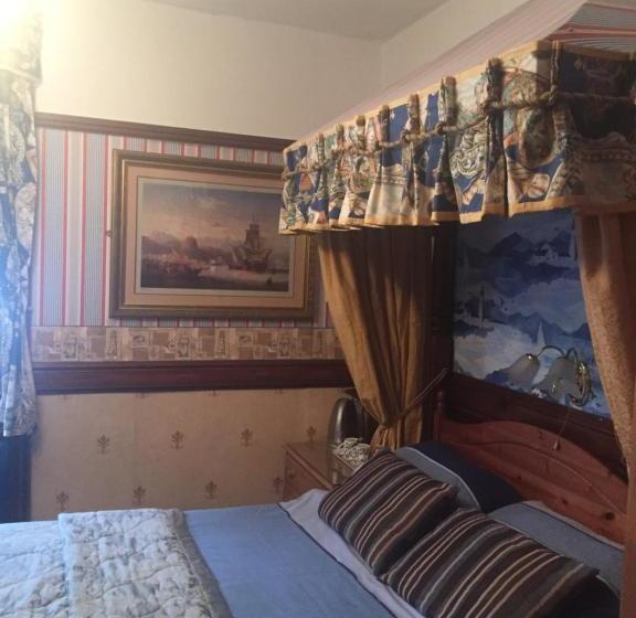 호텔 Admiral Guest House