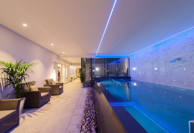 Appleby Manor Hotel & Garden Spa