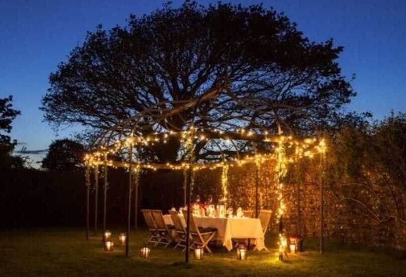 Bailiffscourt Hotel & Spa