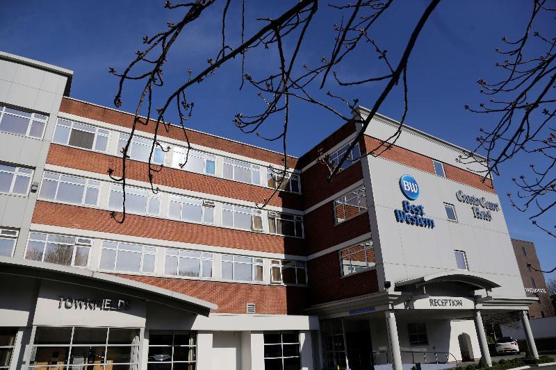 ホテル Cresta Court