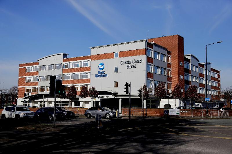 ホテル Cresta Court