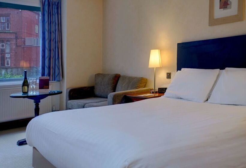 בית מלון כפרי Best Western Plough And Harrow