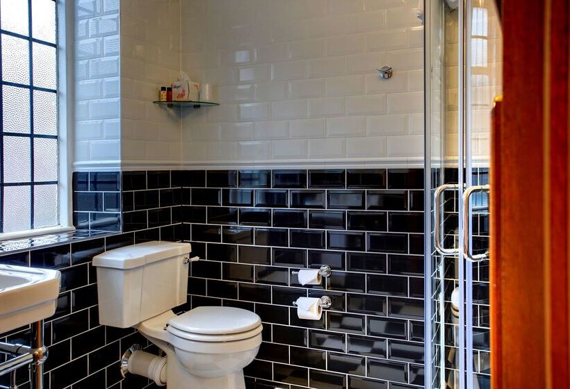 בית מלון כפרי Best Western Plough And Harrow