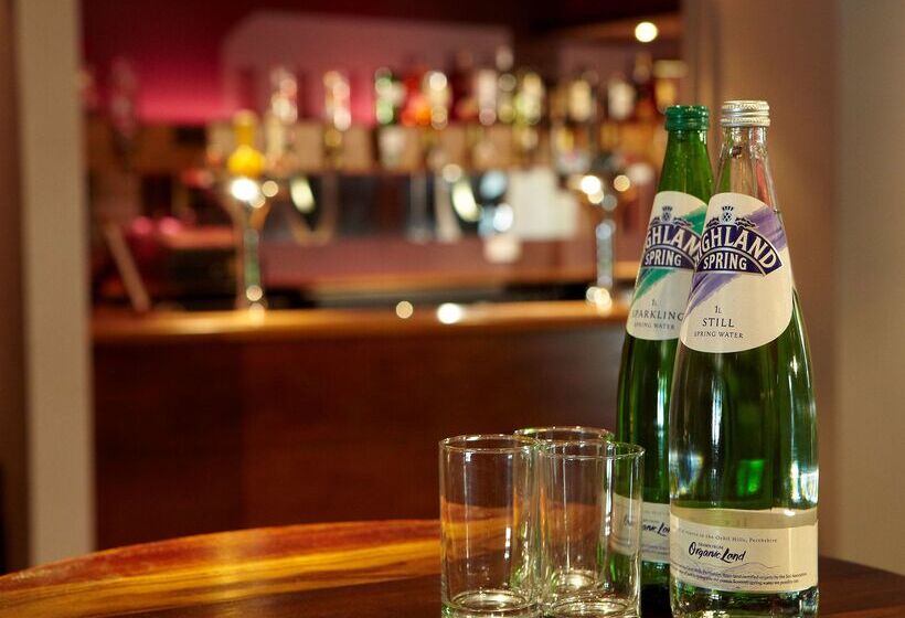 בית מלון כפרי Best Western Plus Dunfermline Crossford Keavil House