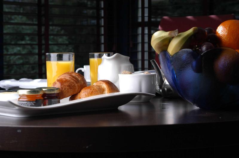 בית מלון כפרי Best Western Plus Dunfermline Crossford Keavil House