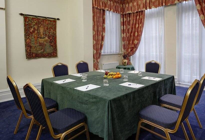 ホテル Best Western Swiss Cottage