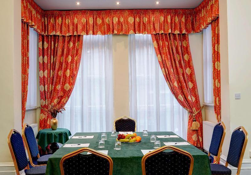 ホテル Best Western Swiss Cottage