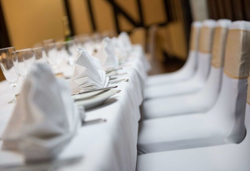 Отель Best Western The Rose & Crown