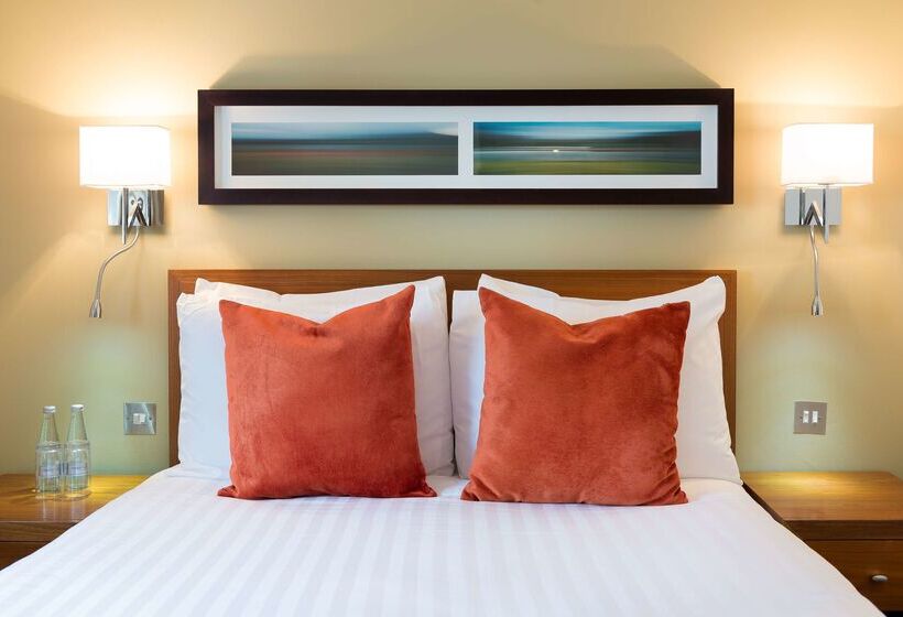 Отель Best Western The Rose & Crown